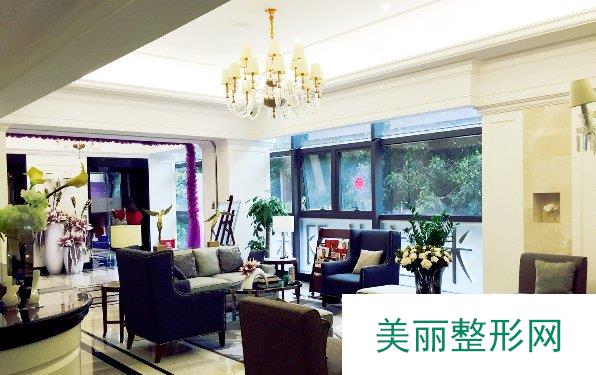 【深圳米兰柏羽医疗形美容】口碑怎么样？内附2019全新价格表